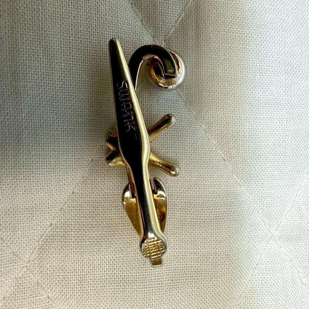 Swank  Gold Tone Lizard Tie Bar Clasp Tie Pin Tie Tack Vintage Classic - Picture 5 of 7